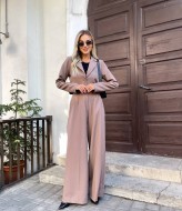 Брючный костюм с коротким пиджаком  ANA-1612A17