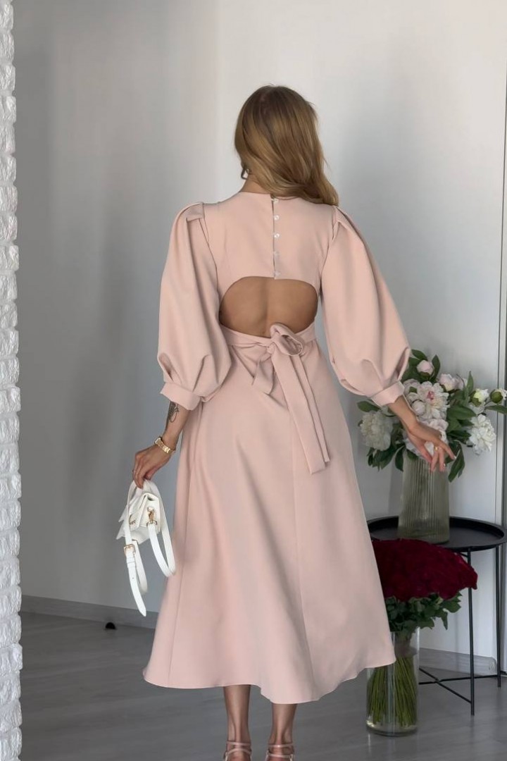 Розкішна сукня з відкритою спіною GIL-021A810