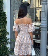 Легкое платье с открытыми плечами MIK-2466A380