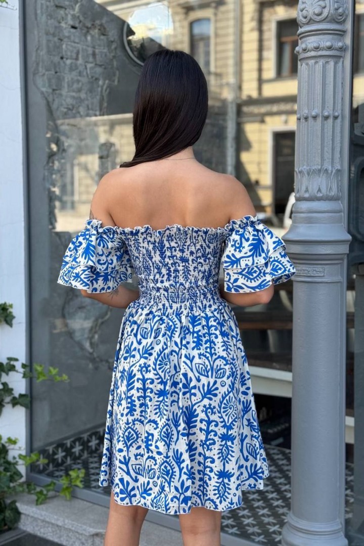 Легкое платье с открытыми плечами MIK-2466A380