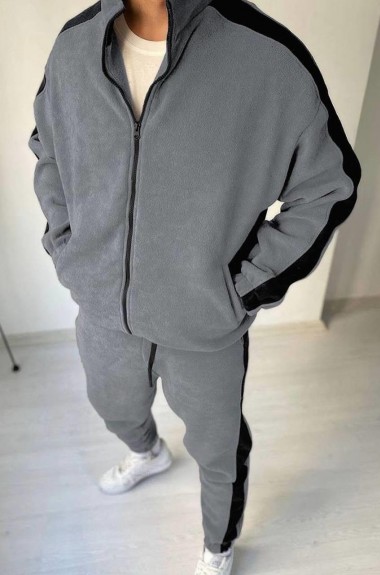 Мужской прогулочный костюм KUT-1704A720 Мужской прогулочный костюм KUT-1704A720