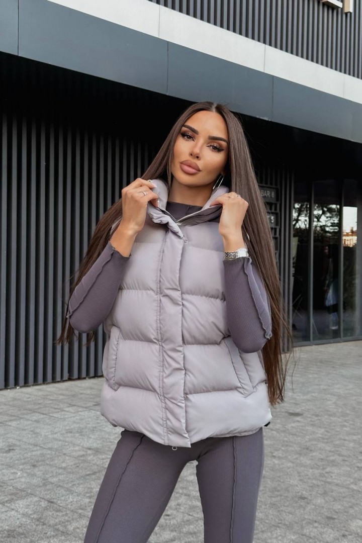 Жилетка пуховая FAV-M540A1100