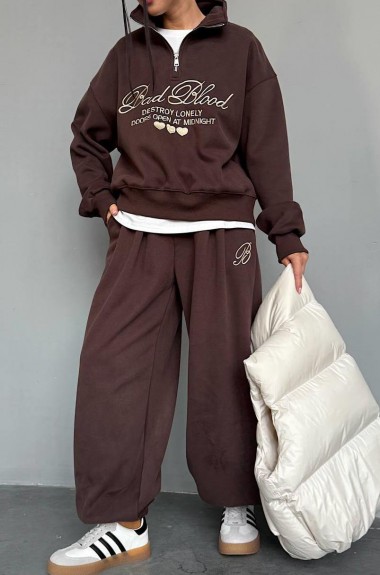 Костюм жіночий спортивний з вишивкою ANM-392A850