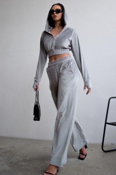 Костюм велюр женский SP-100A550 Костюм велюр женский SP-100A550