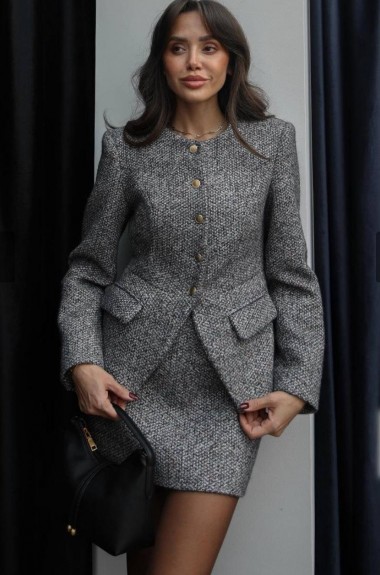 Жіночий костюм піджак та спідниця NK-648A700