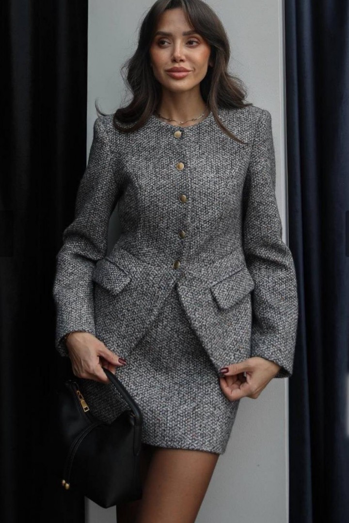 Жіночий костюм піджак та спідниця NK-648A700