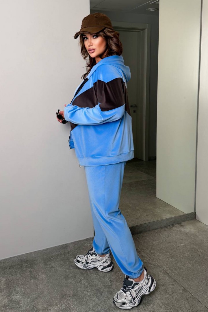 Женский спортивный костюм велюровый  LZ-M1239A700