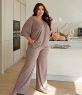 Женский брючный костюм с широкими брюками  DG-c107A400