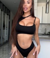 Асимметричный цельный купальник AKS-010A340