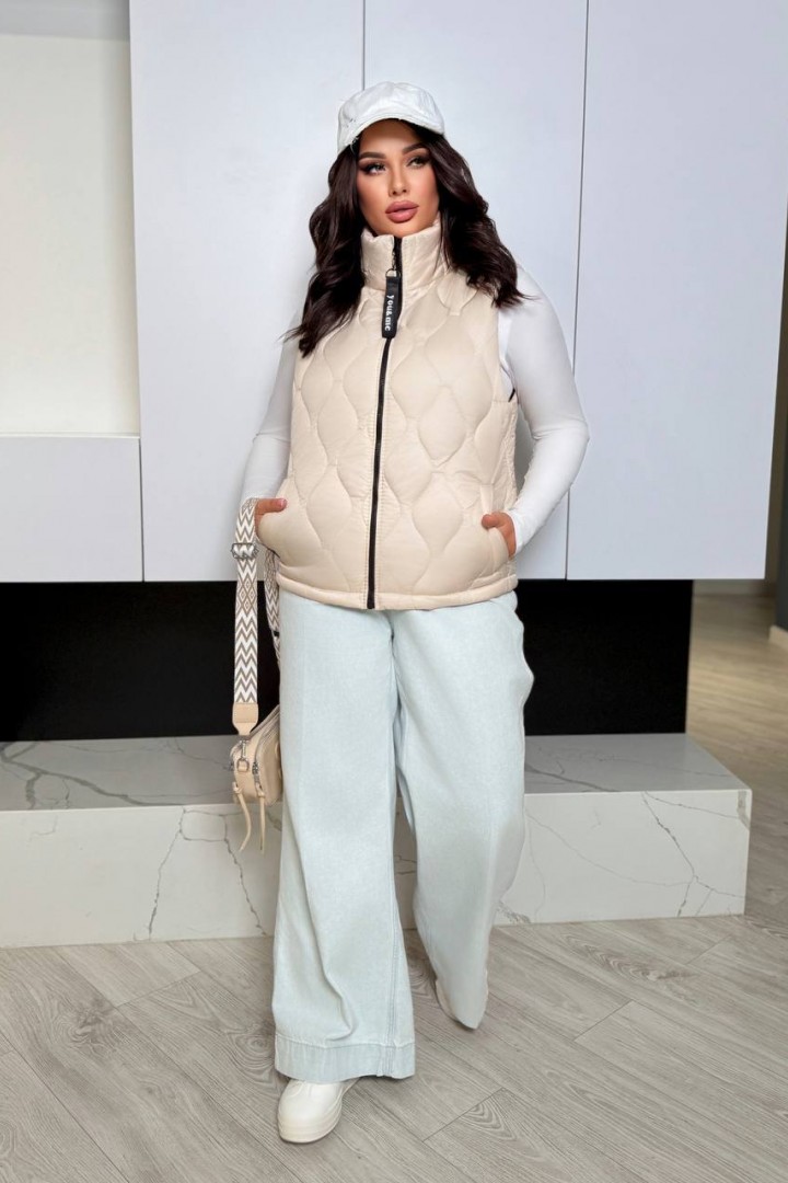 Удобная женская жилетка COR-010A570