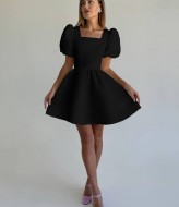 Лаконичное платье с рукавами фонарик INNA-731A470