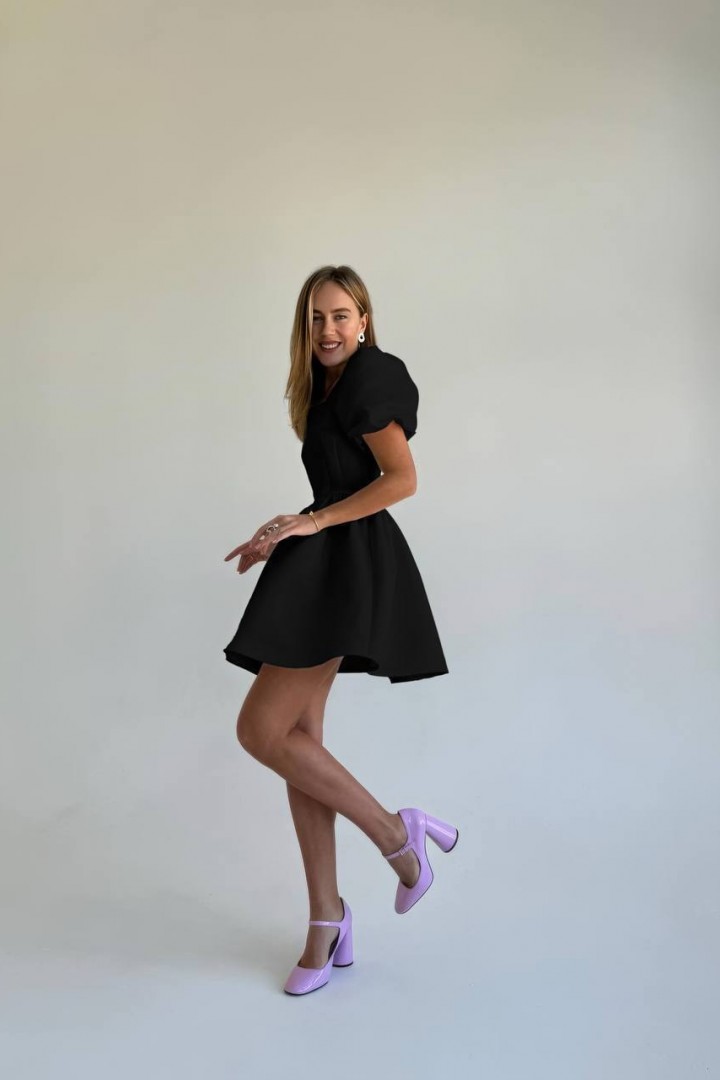 Лаконичное платье с рукавами фонарик INNA-731A470