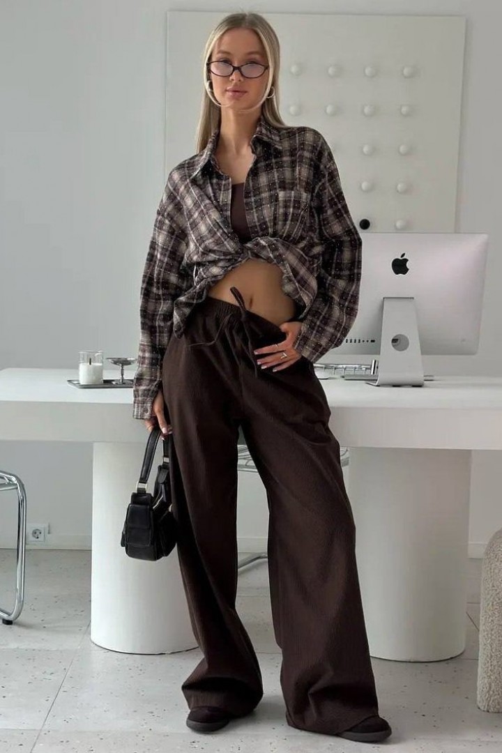 Вельветовые женские брюки  IMMA-456A370