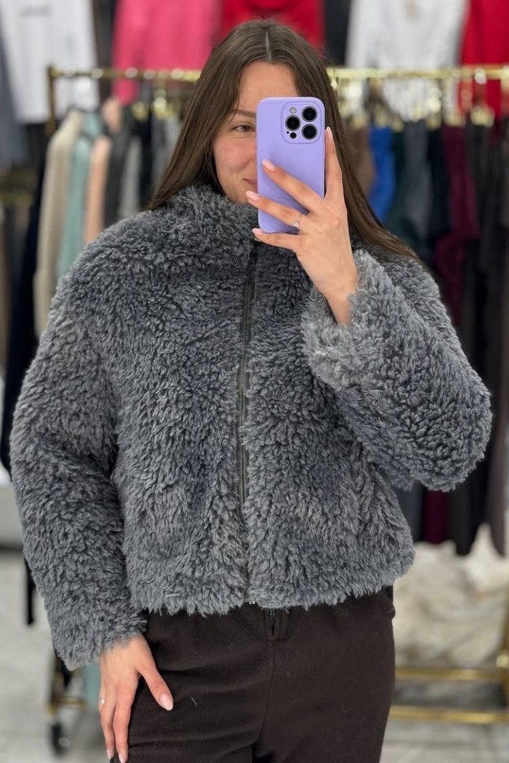 Трендовая куртка баранчик MIK-10046A490