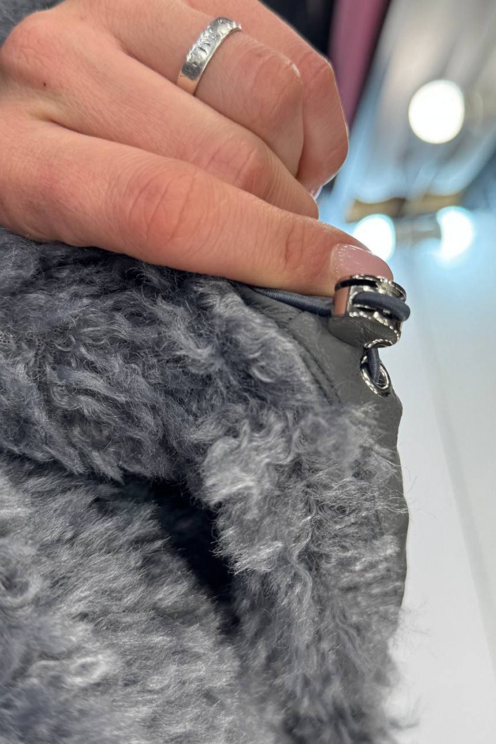 Трендовая куртка баранчик MIK-10046A490