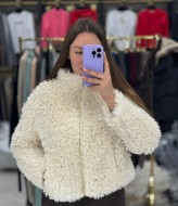 Трендовая куртка баранчик MIK-10046A490