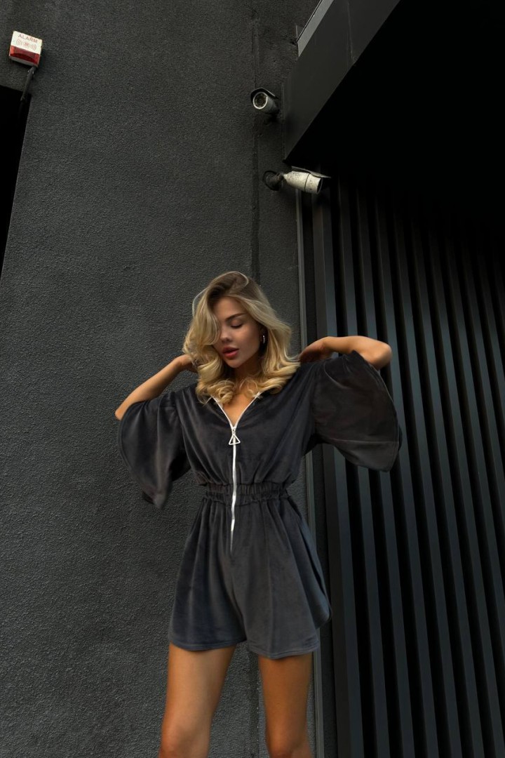 Плюшевый комбинезон с шортами MUS-036A500