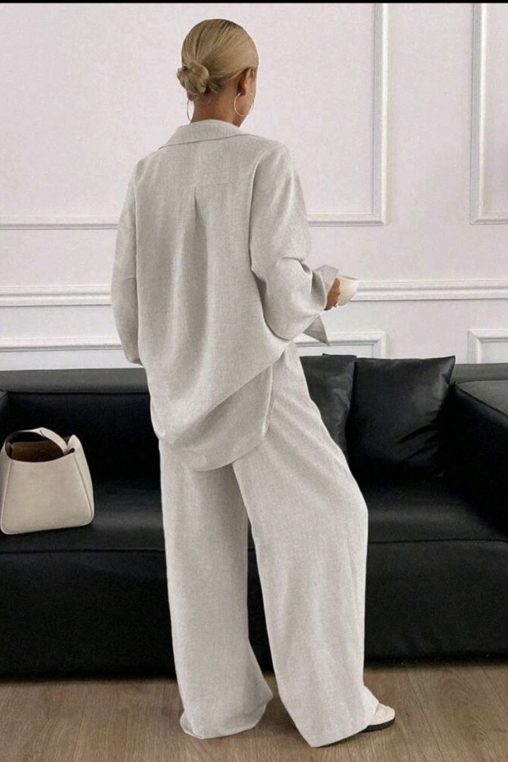 Льняной костюм свободного кроя SNV-10132A780