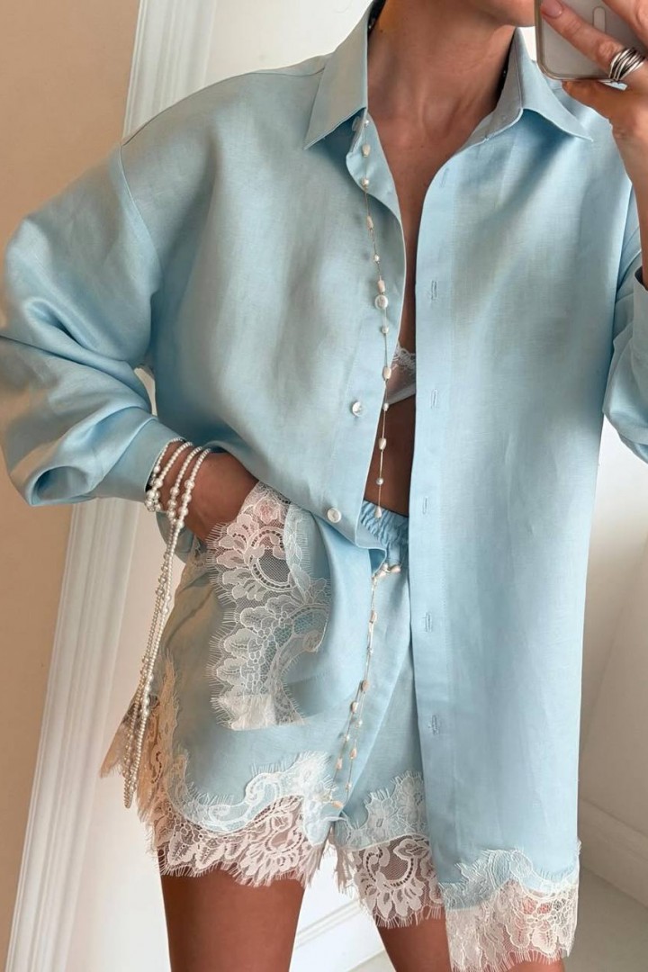 Костюм оригінального крою з мереживом VOL-750A750