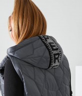 Женский жилет с капюшоном MOV-605A700