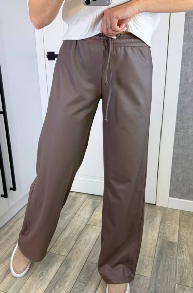 Кожаные брюки свободного кроя KG-124A390 Кожаные брюки свободного кроя KG-124A390