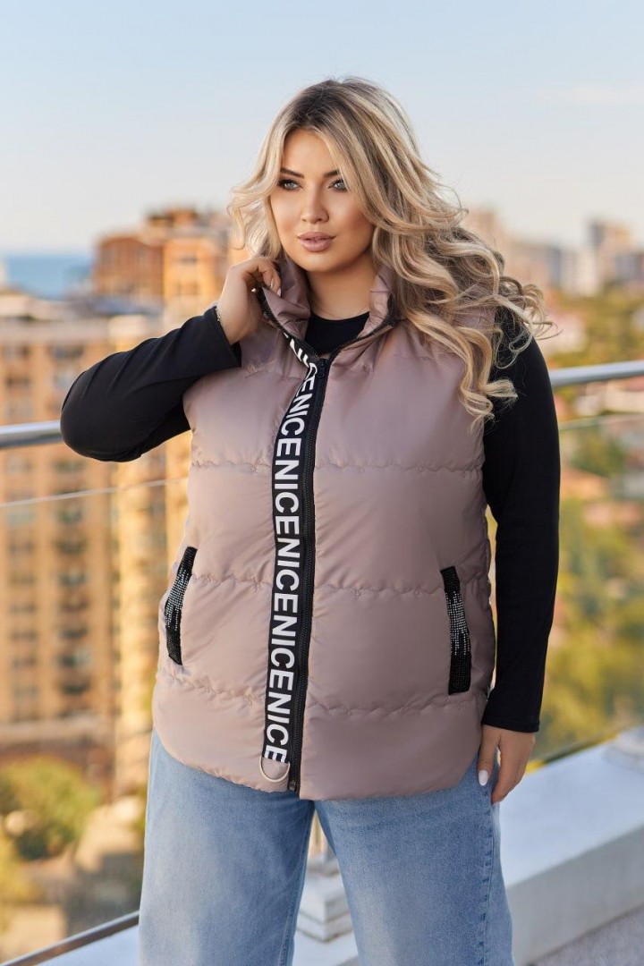 Стильная демисезонная жилетка RIL-0556A18