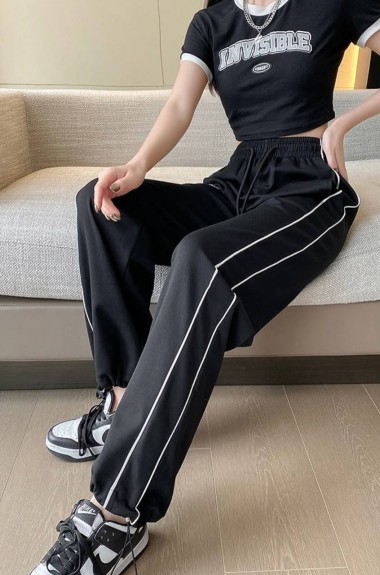 Свободные спортивные штаны женские  DMP-A7167А300