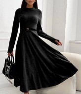 Длинное трикотажное платье IO-693A480