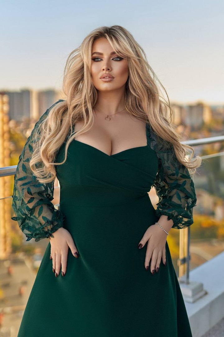 Элегантное платье миди EY-645.1A25