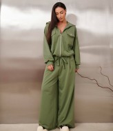 Трикотажный прогулочный костюм  IS-183A1400 Трикотажный прогулочный костюм  IS-183A1400