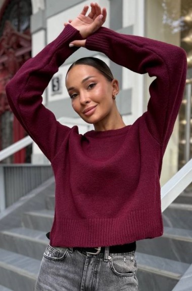 Стильний укорочений светр NON-137A580