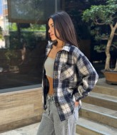 Жіноча сорочка з накладним карманом MIK-1637A450