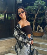 Жіноча сорочка з накладним карманом MIK-1637A450