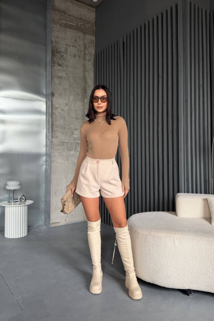 Короткие замшевые шорты MIK-1707A330