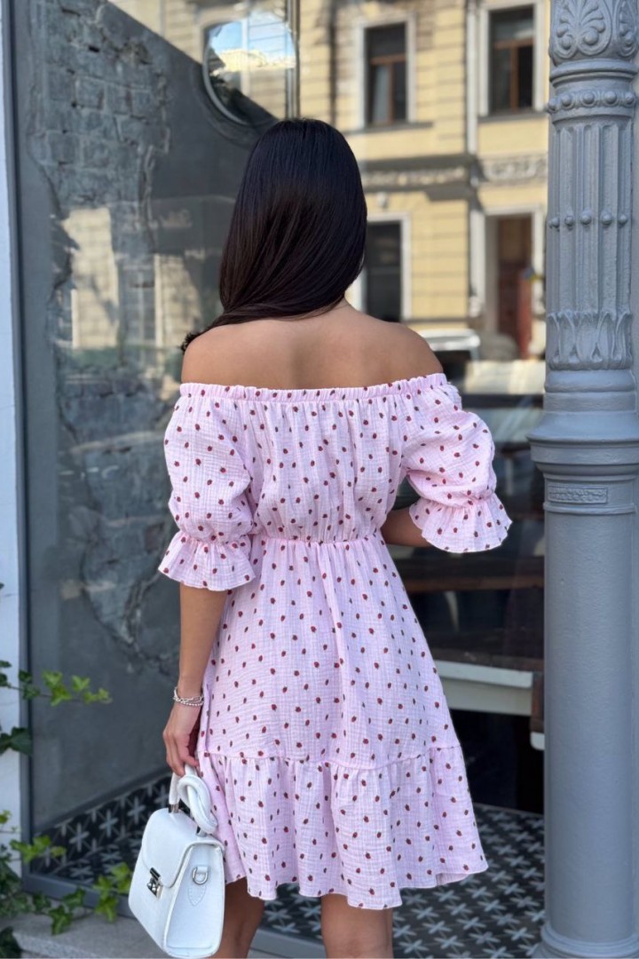 Красивое платье с открытыми плечами MIK-2467A390