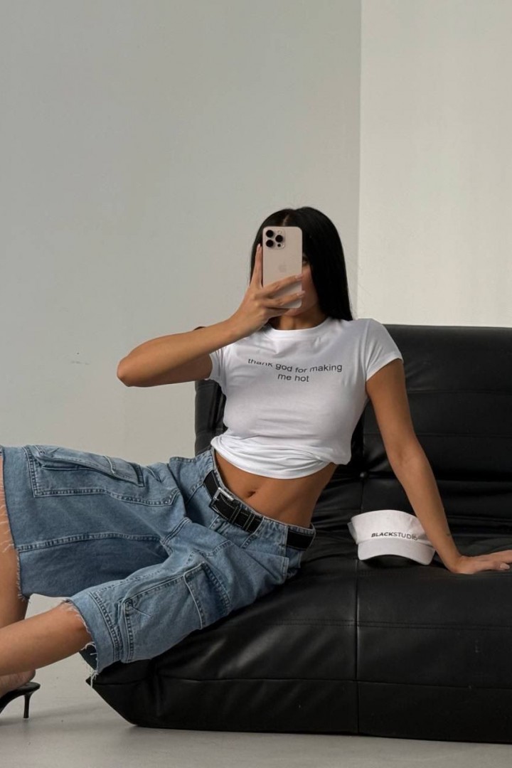 Стильная футболка MIK-4206A195