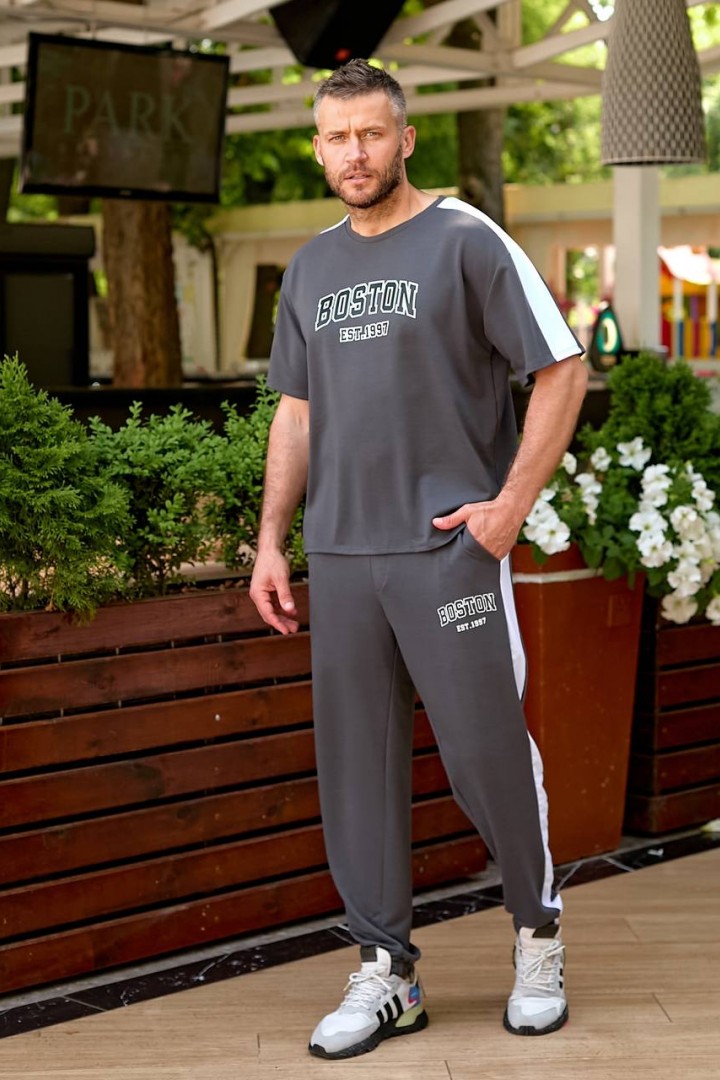 Спортивный костюм DG-p15583A550
