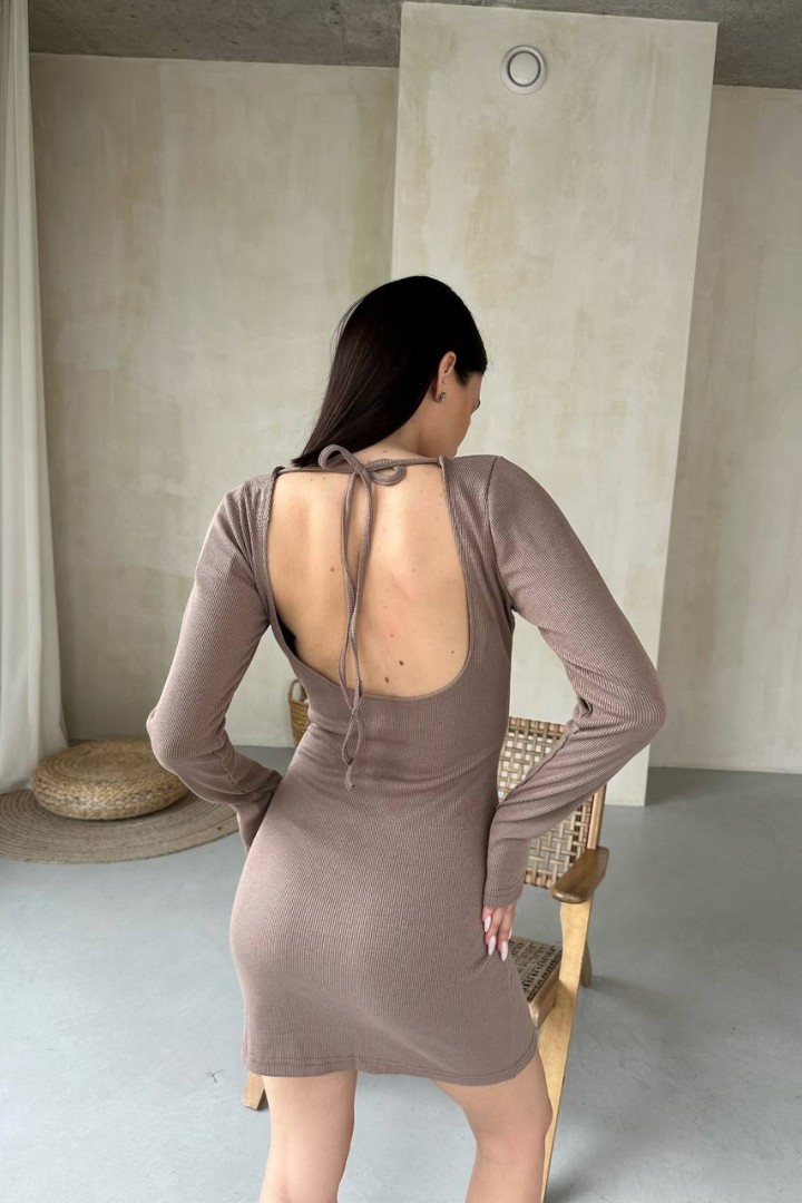 Вечернее платье с открытой спиной MOK-530A360