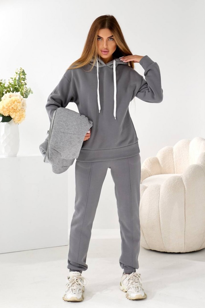 Костюм тройка IRK-2519A1300