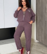 Зручний вельветовий костюм QUA-4166A650