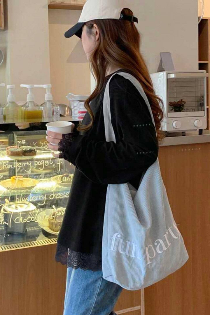 Свободный лонгслив IMMA-459A400