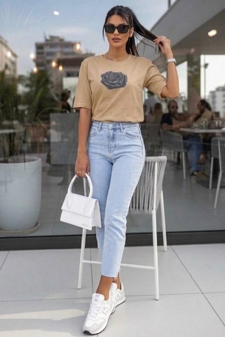 Женская футболка IO-717A280