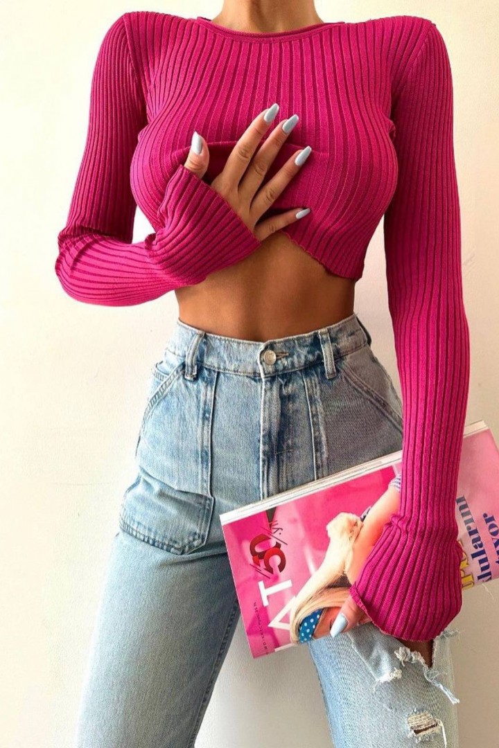 Укороченный топ с длинными рукавами DMP-A7031A220