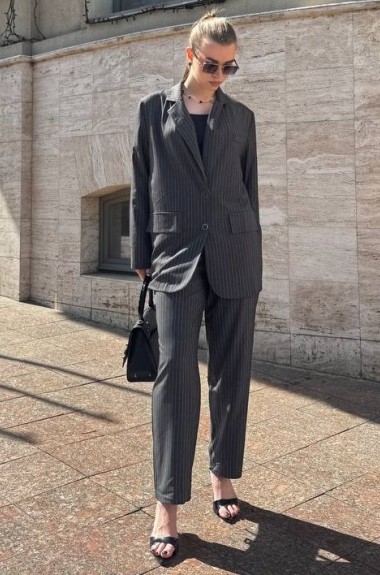 Костюм пиджак и брюки LOU-1379A950