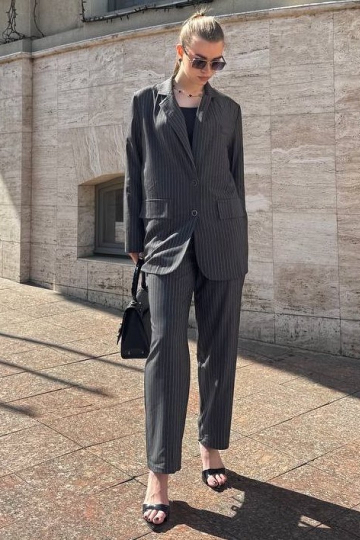 Костюм пиджак и брюки LOU-1379A950