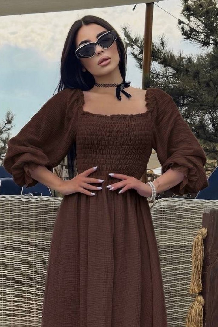 Однотонное платье VM-10516A550