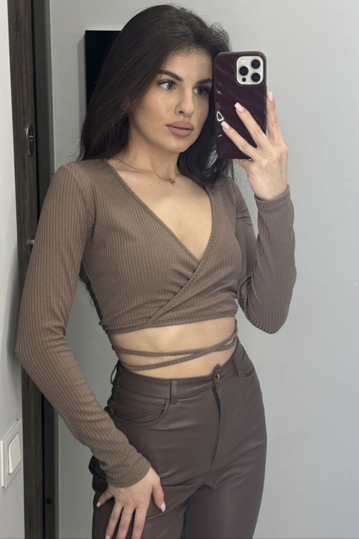 Топ на запах с завязками на талии MIK-1382A210