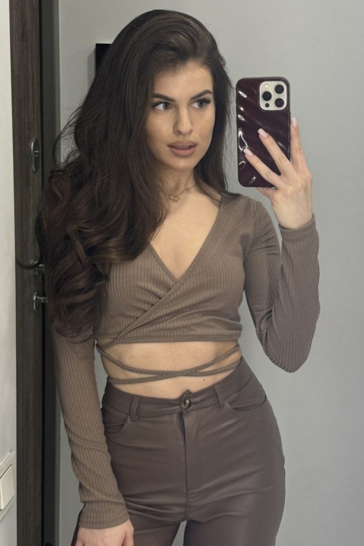 Топ на запах с завязками на талии MIK-1382A210