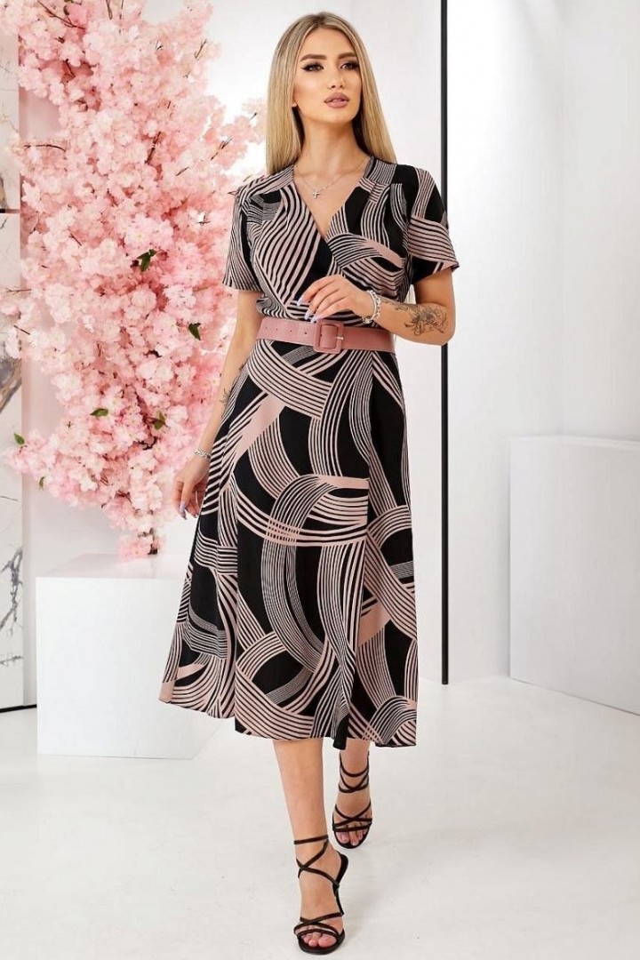 Платье полуприталенное GOL-1906A800