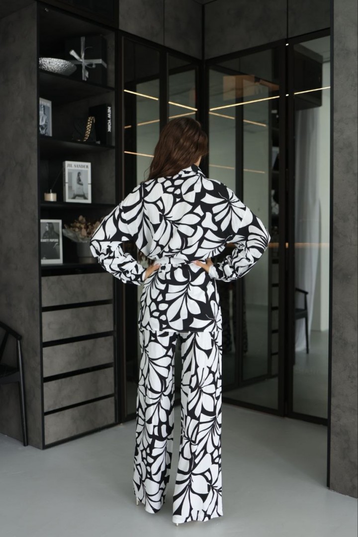 Прогулочный костюм рубашка и брюки POK-562A520